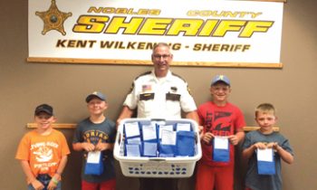 Boy Scouts Thank Law Enforcement