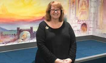 Meredith Vaselaar steps down as manager of Adrian Branch Library